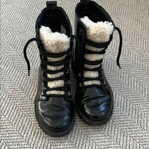 Black Sorel Boots with Fleece Lining